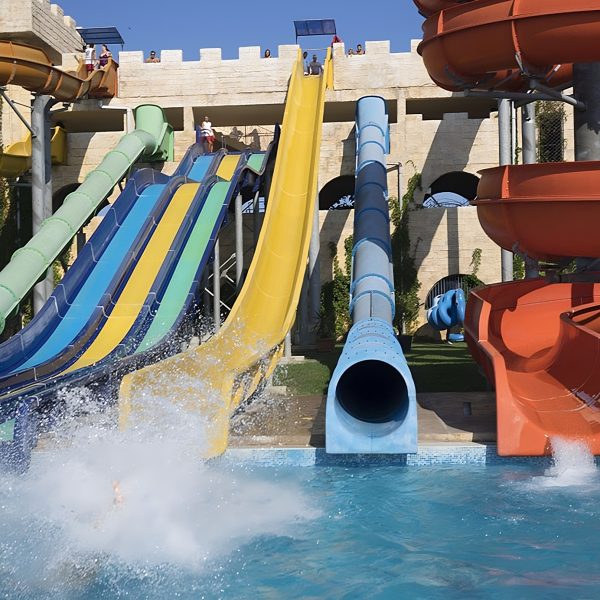 aquapark-nessebar-vodopadi